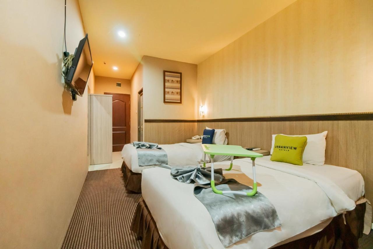 Urbanview Hotel Best Skip Palembang Luaran gambar