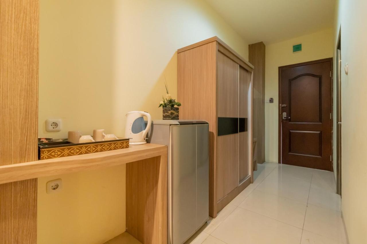 Urbanview Hotel Best Skip Palembang Luaran gambar
