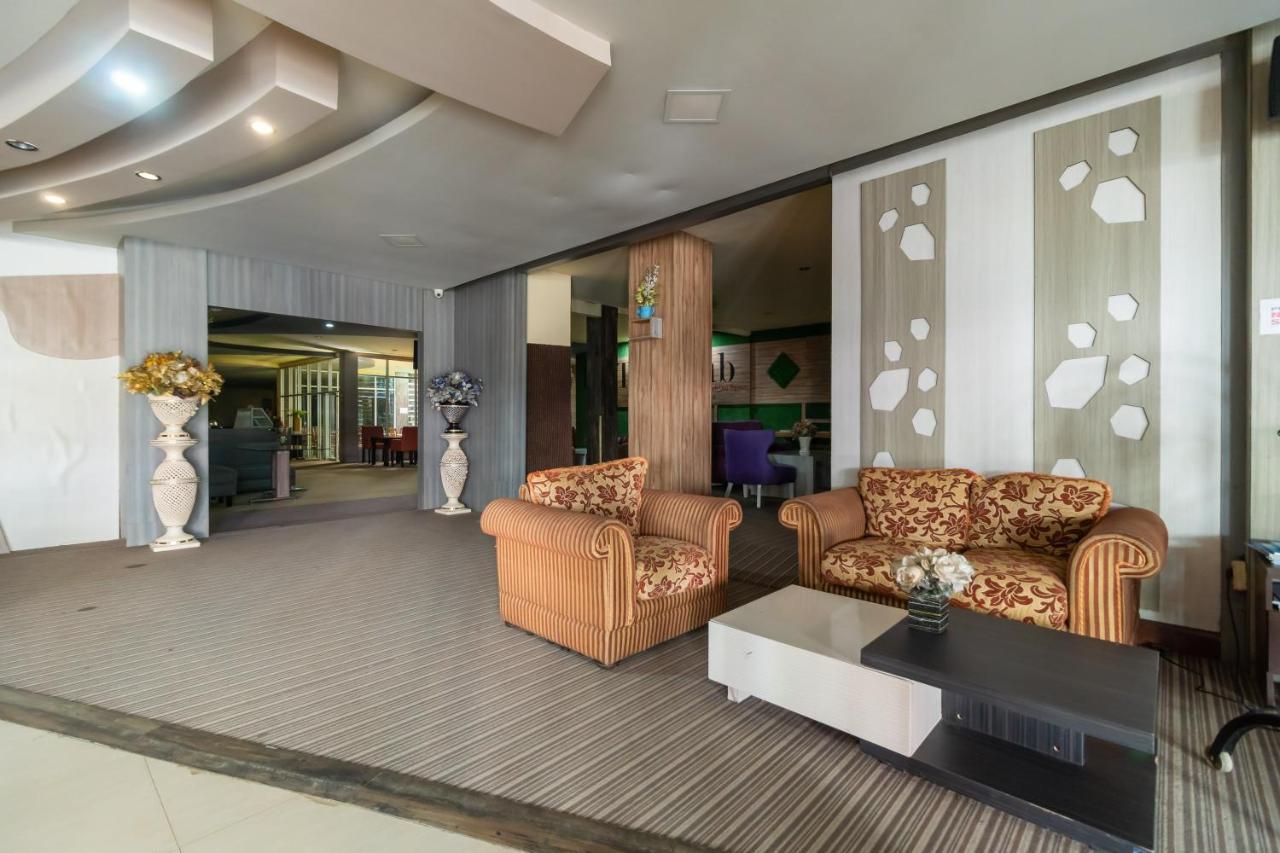 Urbanview Hotel Best Skip Palembang Luaran gambar