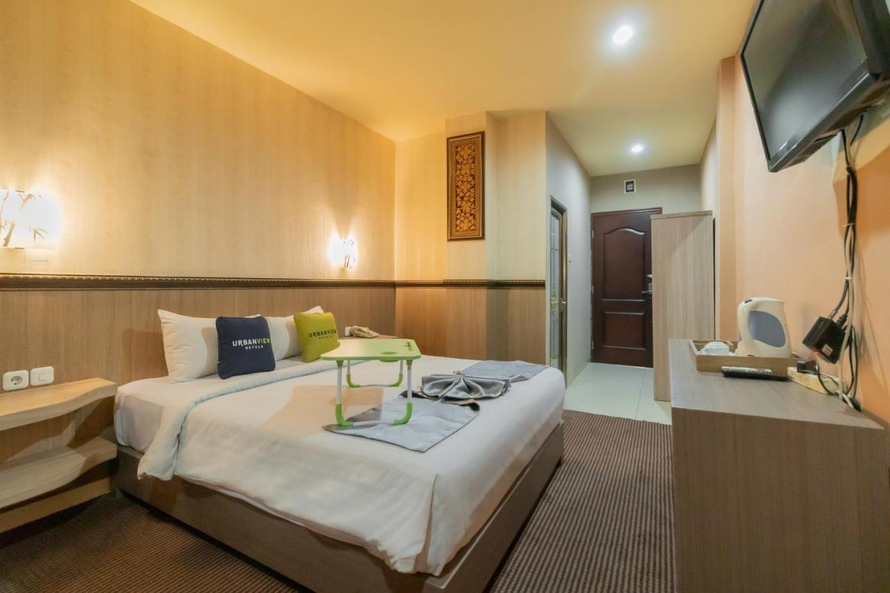 Urbanview Hotel Best Skip Palembang Luaran gambar