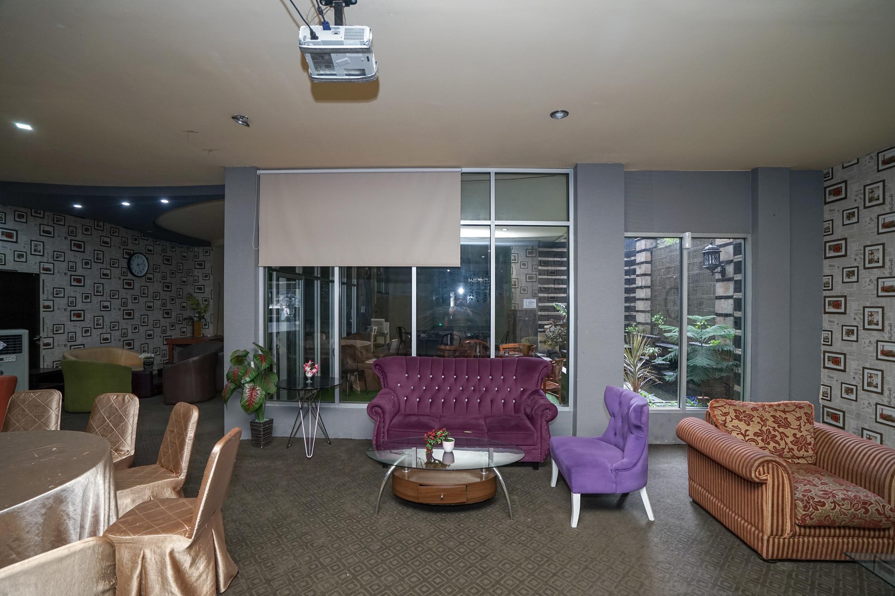 Urbanview Hotel Best Skip Palembang Luaran gambar