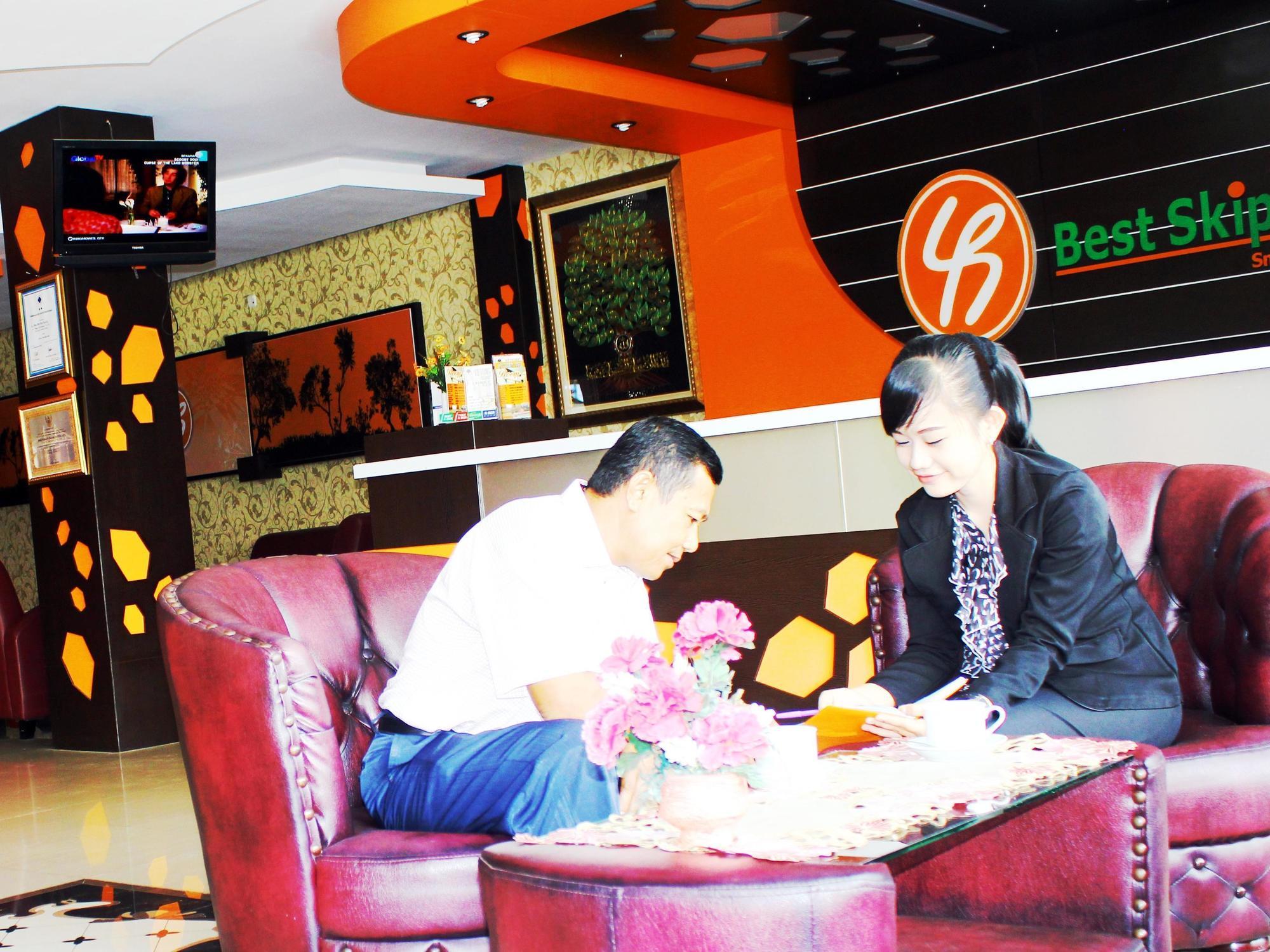 Urbanview Hotel Best Skip Palembang Luaran gambar